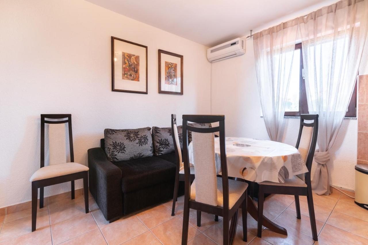 Apartman Beachfront Calm Sea