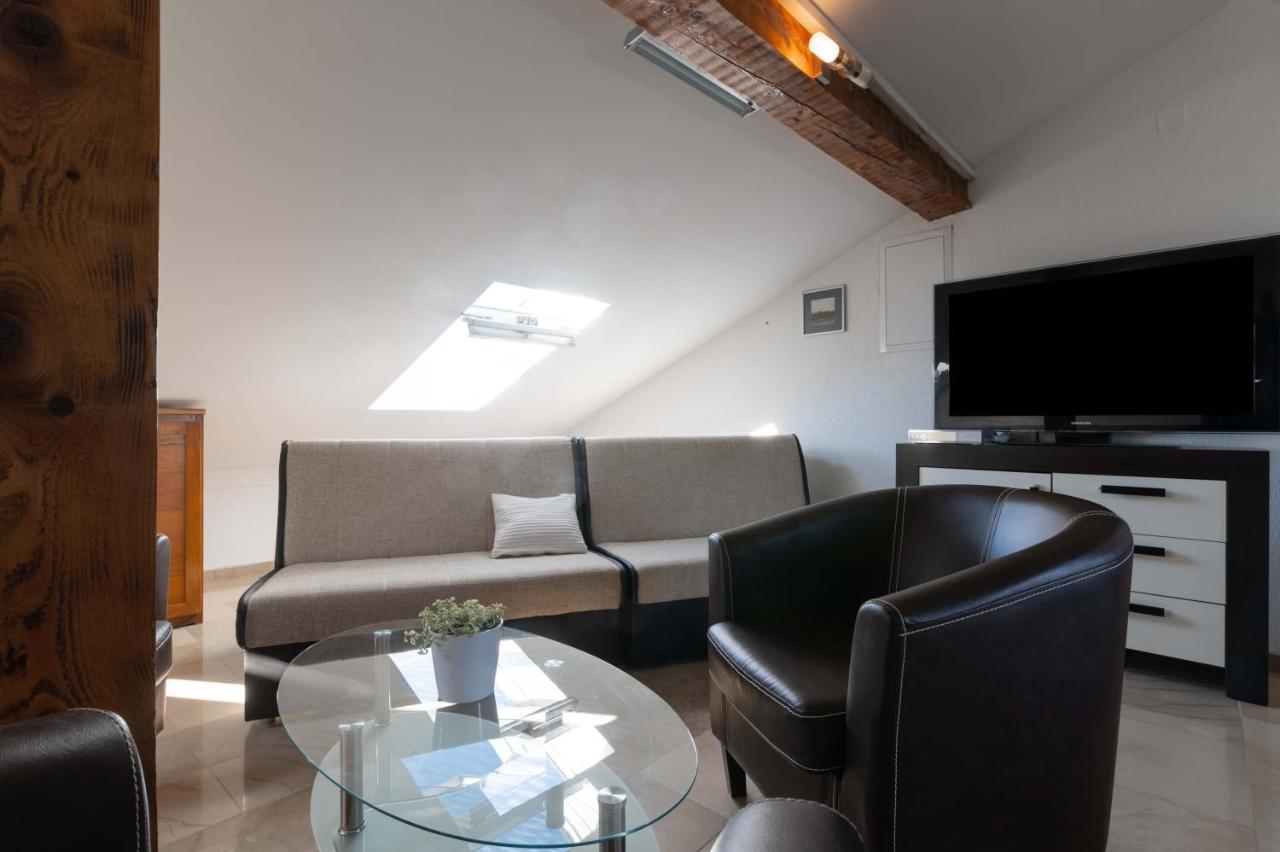 Apartman Beachfront Calm Sea *