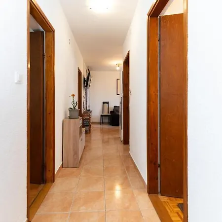 Beachfront Apartments Calm Sea Preko Exterior foto