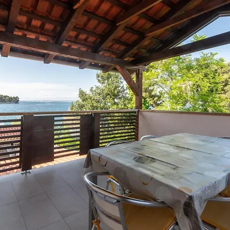 Beachfront Apartments Calm Sea Preko Exterior foto