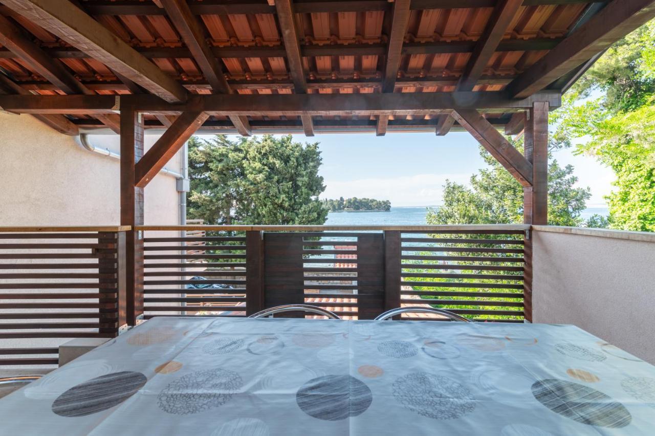 Apartment Beachfront Calm Sea *